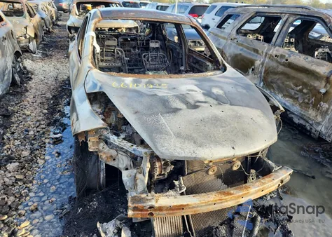 2014 Nissan Juke S z USA, uszkodzony, nr VIN JN8AF5MV1ET481733